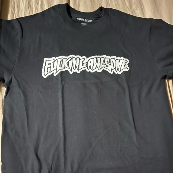 Fucking Awesome Tee - Picture 1 of 3